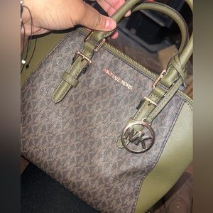 Micheal kors bag